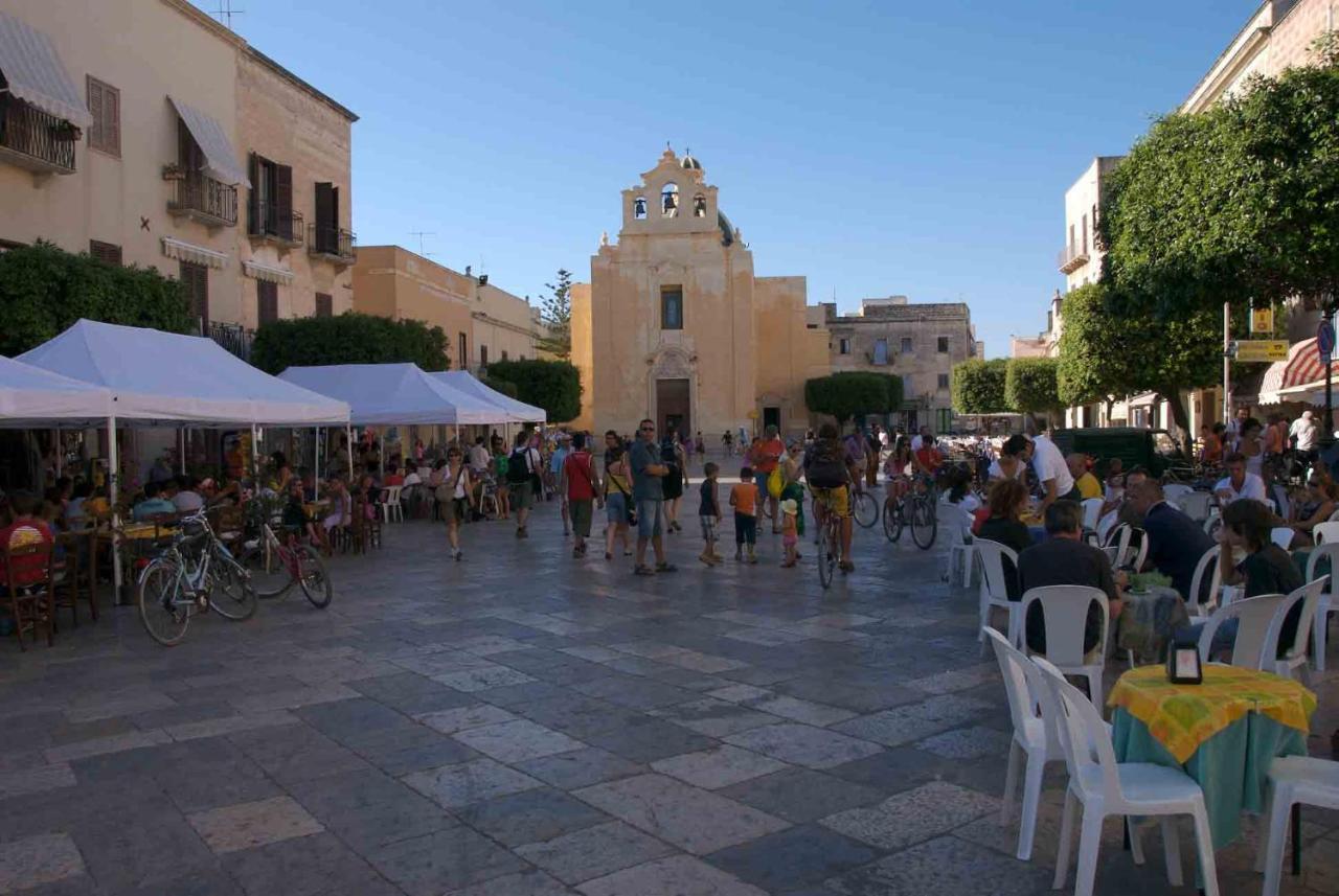 La Casa Di Peppe Appartement Favignana Buitenkant foto