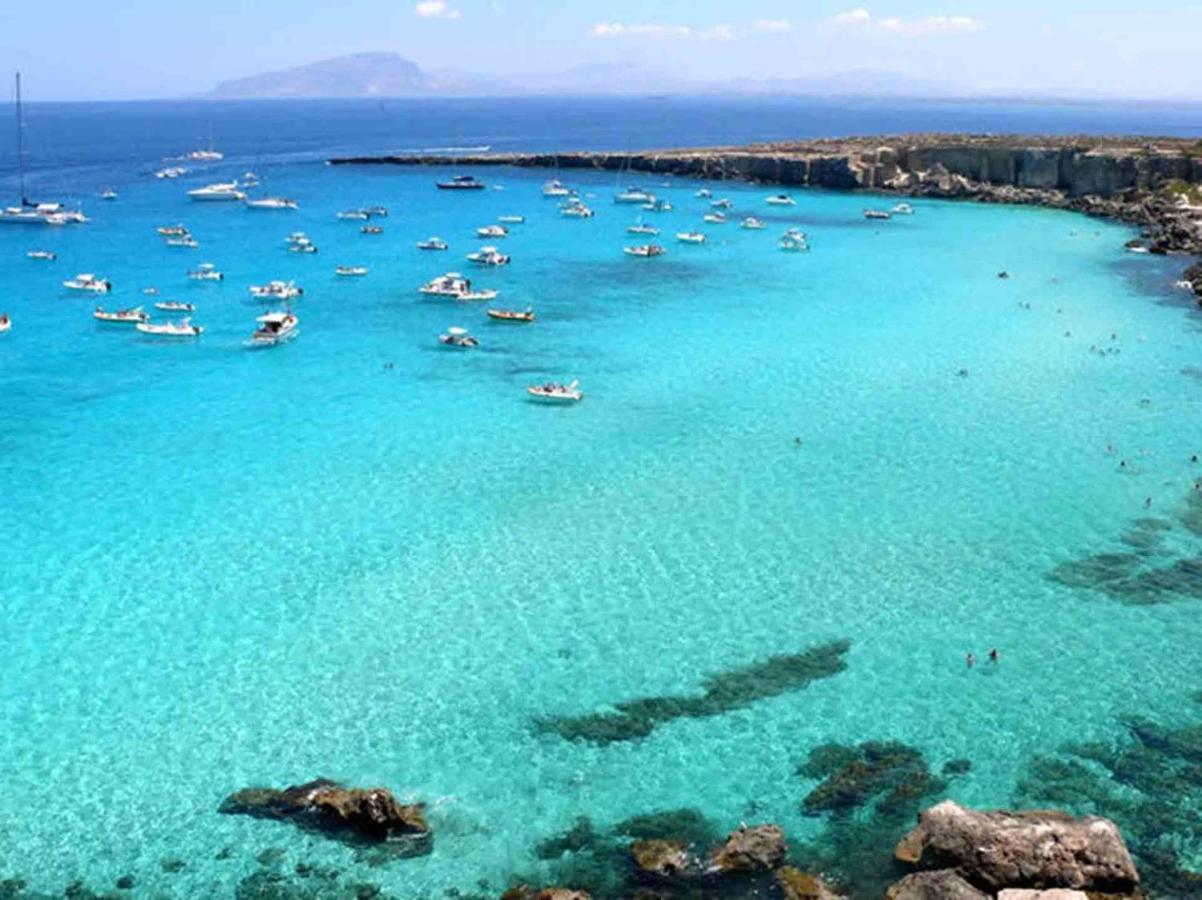 La Casa Di Peppe Appartement Favignana Buitenkant foto